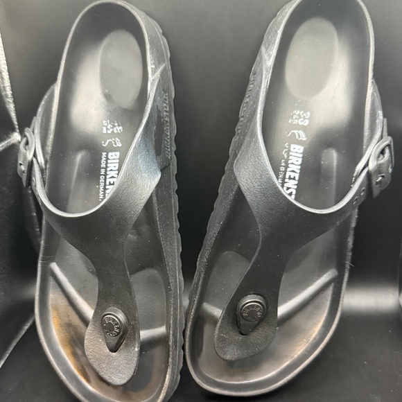 Birkenstock Gizeh Black EVA sandals size 38 (US womens 7 - 7-1/2) - Picture 3 of 4